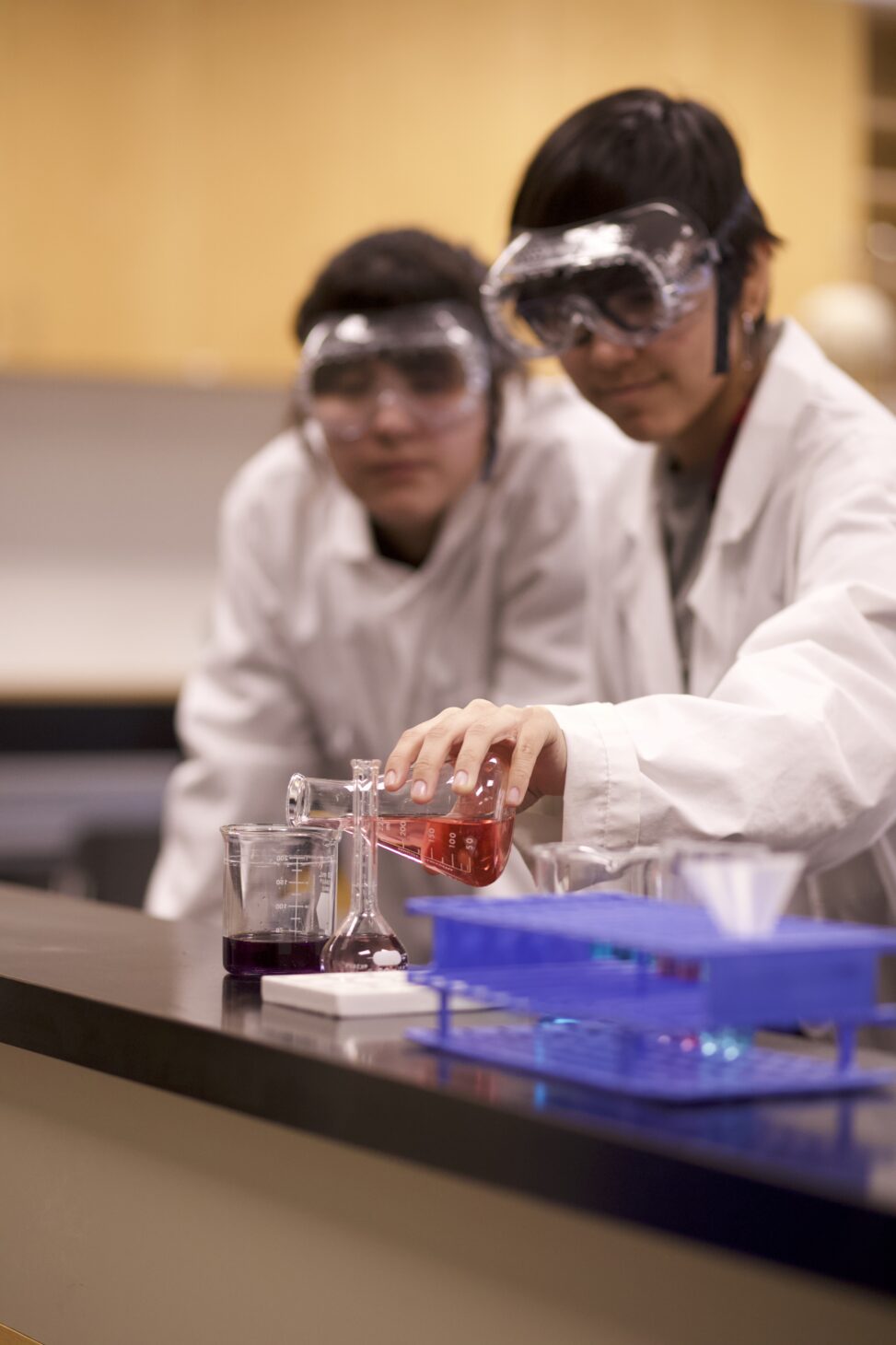 Indigenous students in a biology lab.